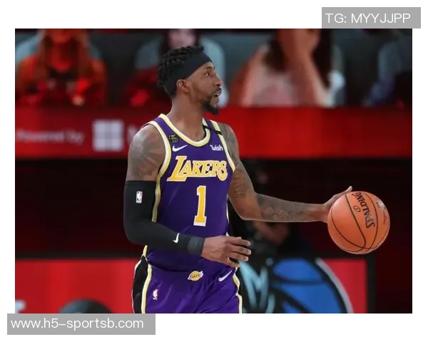 戴维斯回忆膝盖受伤瞬间手术后洗澡时泪流满面感慨万千